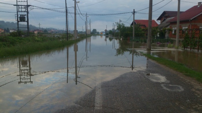 poplave-bih-2014-maj-Kostajnica-03