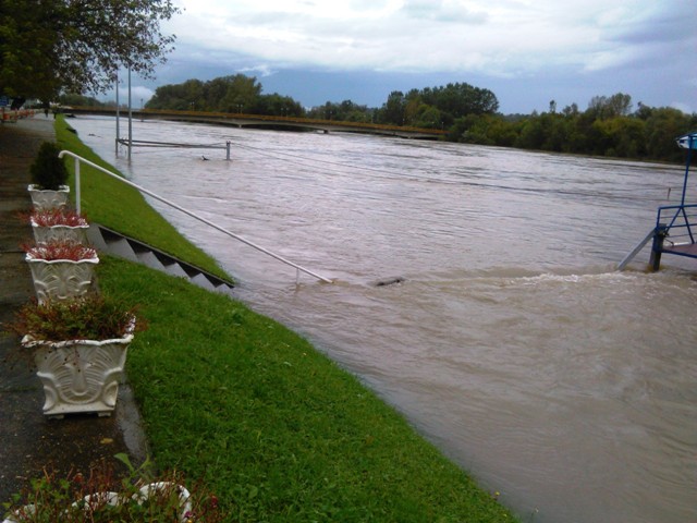 poplave dubica 1 140913