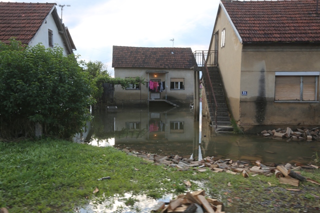 Pročitajte na kojim dionicama je obustavljen&nbsp;saobraćaj