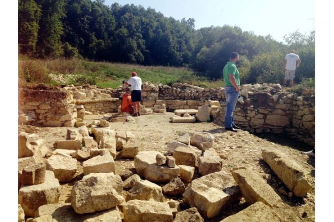 20150903100957000000