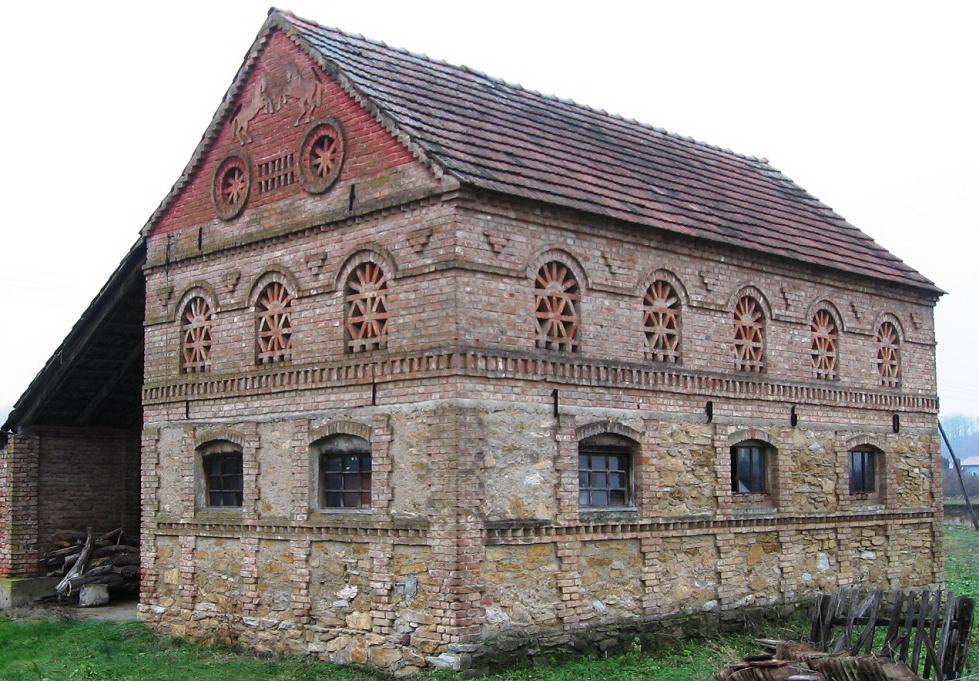 kamene-kuce-u-gasnici