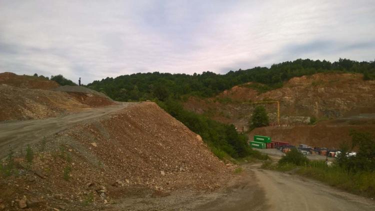 12ab9903f05d5c0eb111e80d4f0e0c36