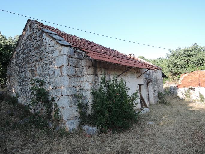 Pokolj srpske djece i žena u selima kod Stoca u decembru 1943.&nbsp;godine